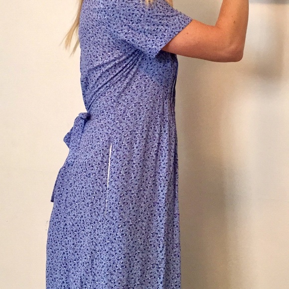 Vintage Floral Midi Dress - Picture 3 of 4